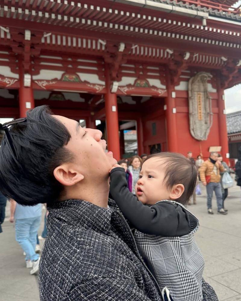 Instagram.com/sabrinaanggraini